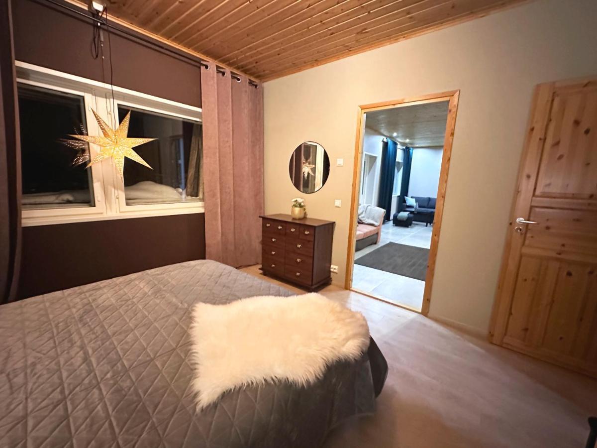 Linnunvilla With Sauna Рованіемі Екстер'єр фото