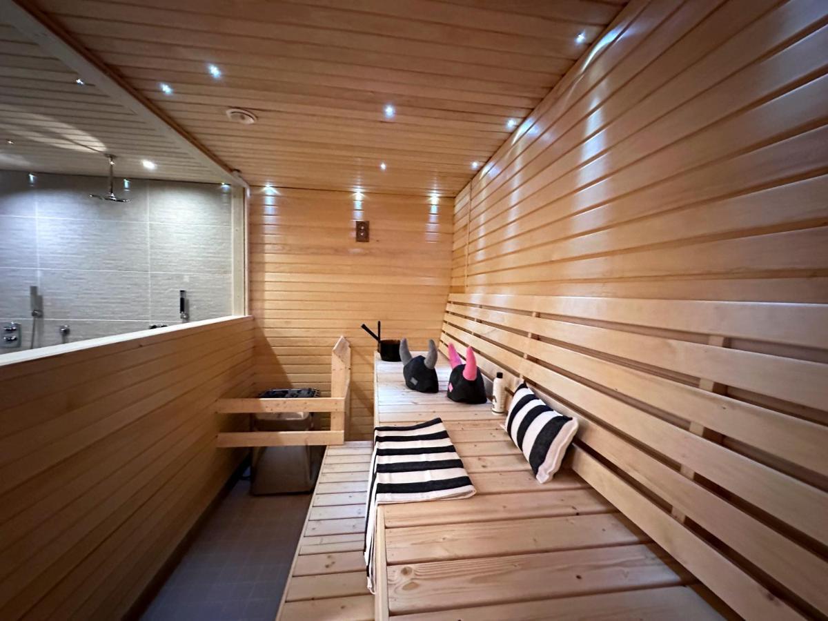 Linnunvilla With Sauna Рованіемі Екстер'єр фото
